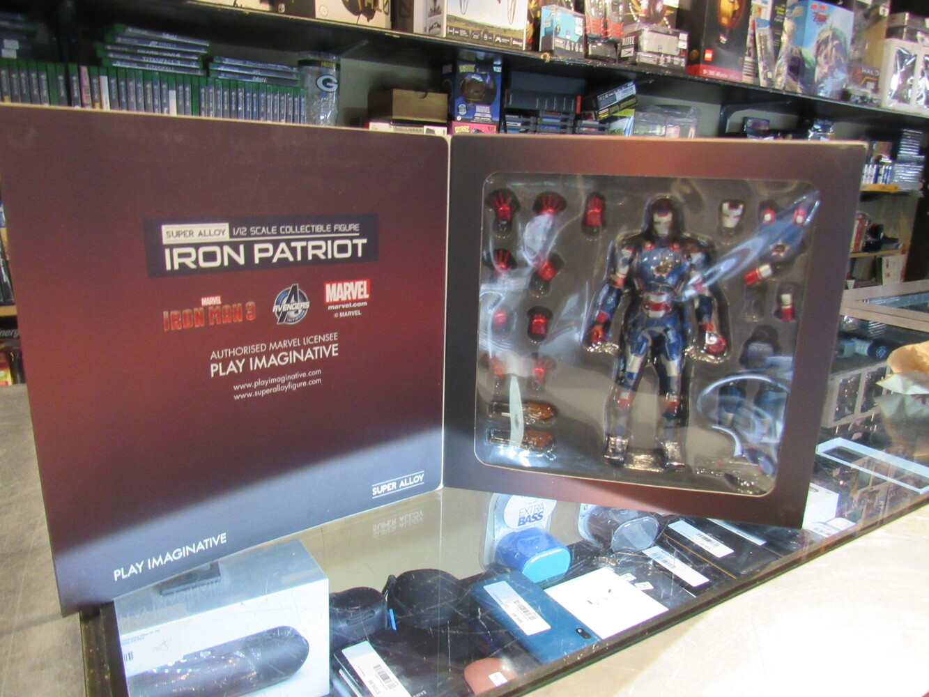 Marvel Iron Man 3: Iron Patriot Figure