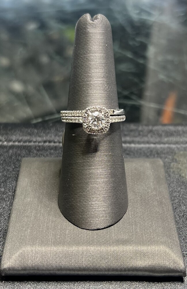 14KT white gold diamond engagement ring & band set (with appraisal)