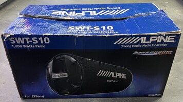 Alpine SWT-S10 10” Bass Reflex Subwoofer Tube