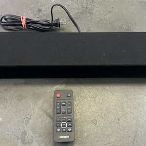 Samsung 2 Channel Soundbar Home Speaker Black