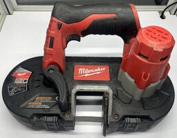 Milwaukee M12 12V Lithium-Ion Cordless Sub-Compact Band Saw (Tool Only)